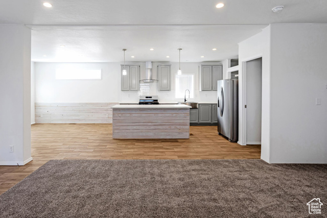 Photo 9 for MLS #2113417 at 1500 N Angel St #12