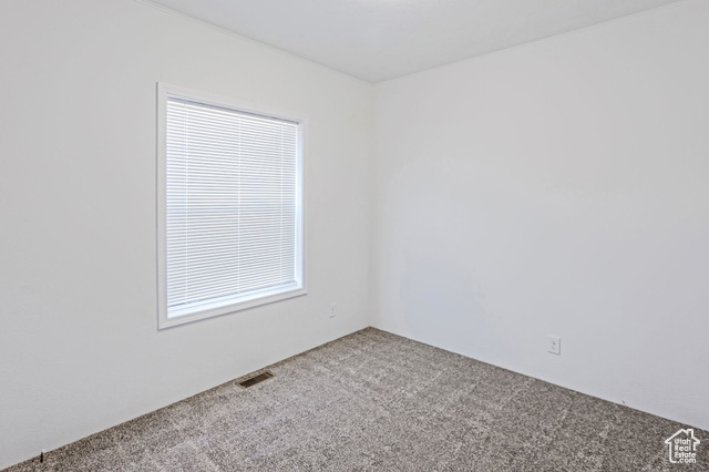 Photo 14 for MLS #2113417 at 1500 N Angel St #12