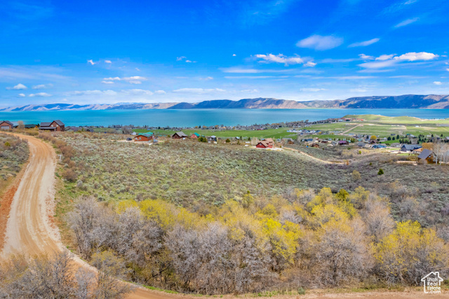 2450 S PAINTBRUSH, Garden City UT 84028