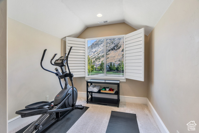 Photo 16 for MLS #2113436 at 11197 N Park Dr