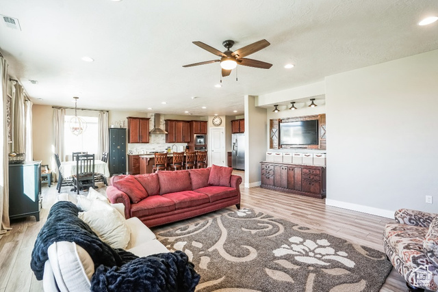 Photo 22 for MLS #2113461 at 1651 W White Pine Dr