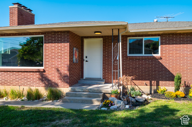 67 E 3100 S
                     MLS #2113465