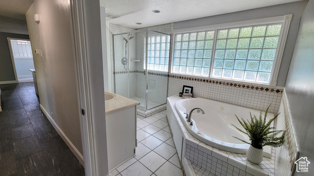 Photo 7 - 1100 E Webster Dr, Sandy UT 84094