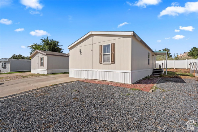 Photo 3 for MLS #2113476 at 2600 N Hill Field Rd #4