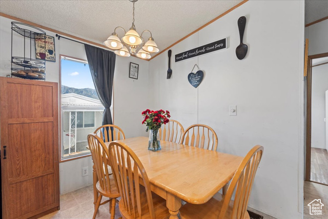 Photo 9 for MLS #2113476 at 2600 N Hill Field Rd #4