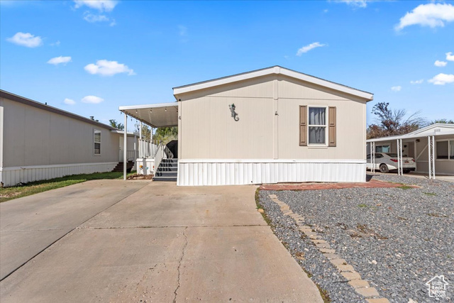 View photos for 2600 N Hill Field Rd #4 MLS #2113476 - 2600 N Hill Field Rd #4