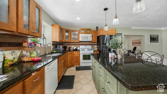 Photo 7 for MLS #2113479 at 980 W 1800 North