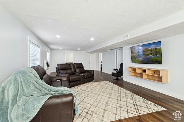 Photo 33 for MLS #2113484 at 541 N Coleman