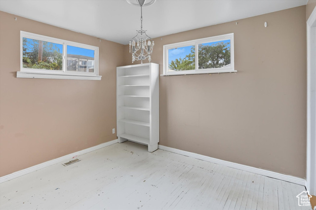 Photo 9 for MLS #2113485 at 5352 S Charlotte Ave