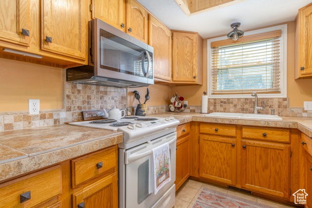 Photo 8 for MLS #2113494 at 1003 Uri Ln #X-7