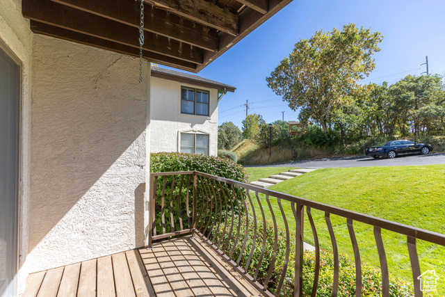 Photo 15 for MLS #2113494 at 1003 Uri Ln #X-7