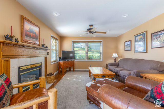 Photo 9 for MLS #2113494 at 1003 Uri Ln #X-7