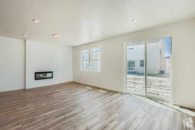 Photo 11 for MLS #2113507 at 5133 N Lukes St