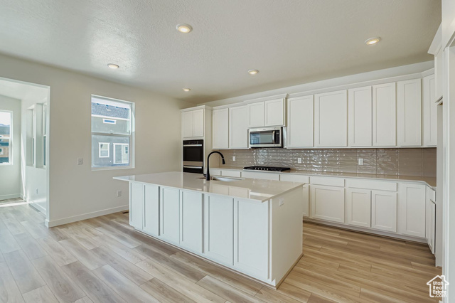 Photo 5 for MLS #2113511 at 5101 N Lukes St