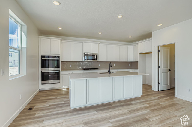 Photo 12 for MLS #2113511 at 5101 N Lukes St