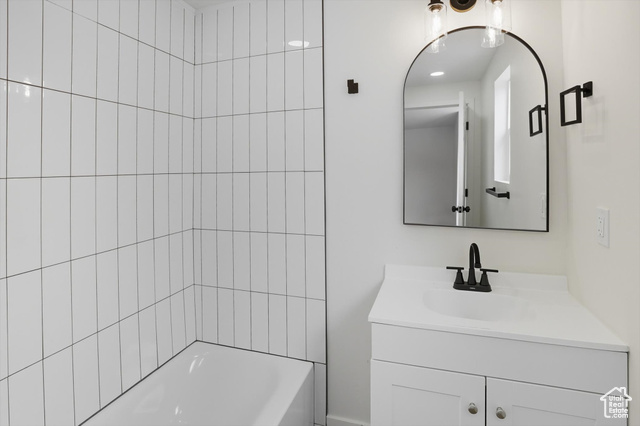 Photo 8 for MLS #2113520 at 5668 S Lolene Way