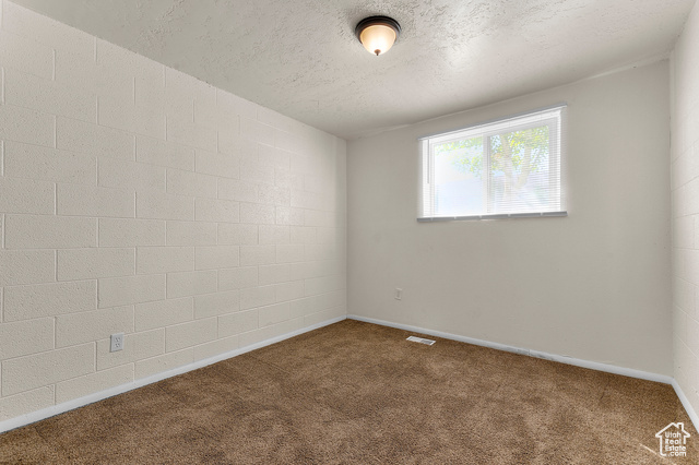 Photo 12 for MLS #2113539 at 670 S Main St #1-4