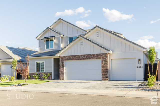 Photo 3 for MLS #2113541 at 2834 E Rill Dr