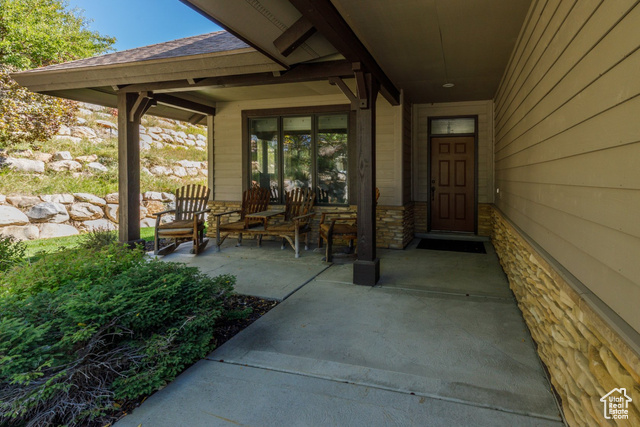Photo 5 for MLS #2113551 at 3438 N Trappers Ct