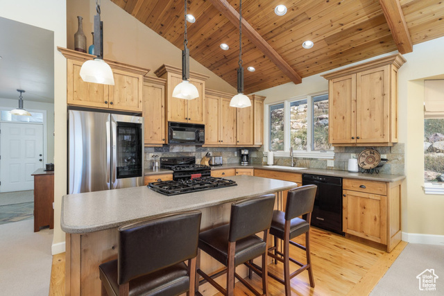 Photo 10 for MLS #2113551 at 3438 N Trappers Ct
