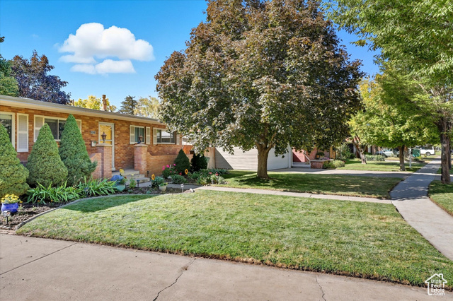 Photo 3 for MLS #2113557 at 813 N 1400 East