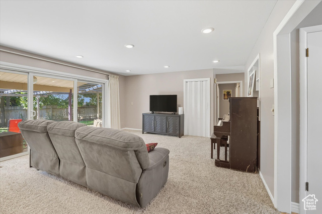 Photo 10 for MLS #2113557 at 813 N 1400 East