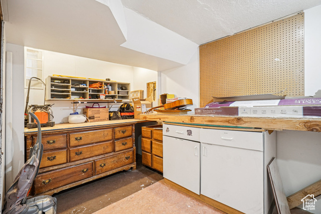 Photo 20 for MLS #2113560 at 561 S Jeremy St