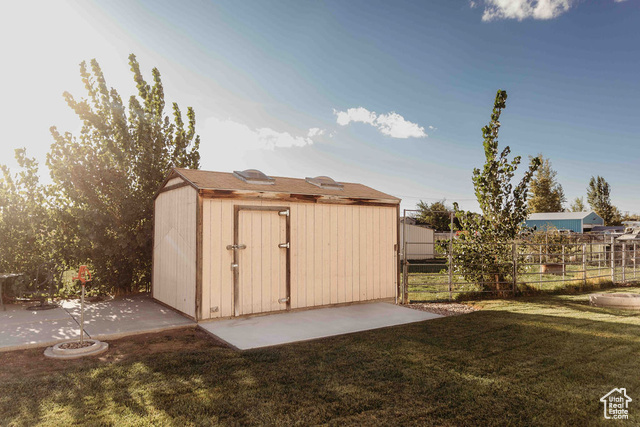 Photo 12 for MLS #2113569 at 3231 N Pelican Dr