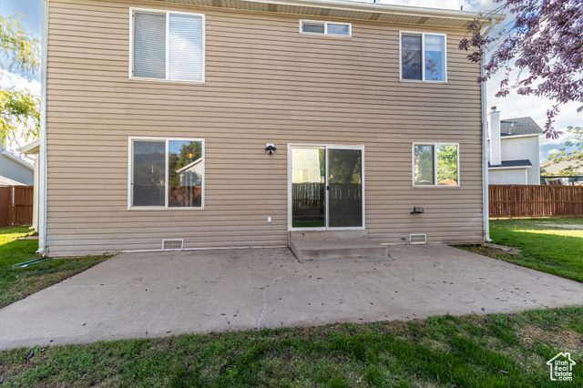 Photo 10 for MLS #2113572 at 1474 N 285 West