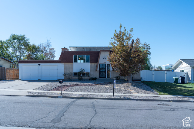 Photo 31 for MLS #2113582 at 1124 E Sleepy Hollow Ln