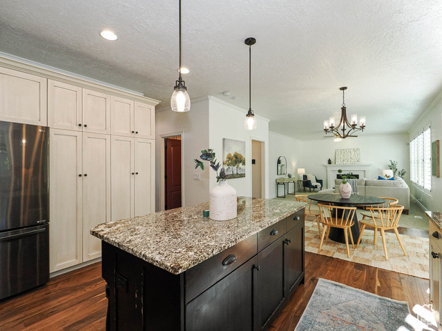 Photo 57 for MLS #2113594 at 572 E Autumn Hollow Ct