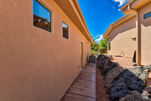 Photo 37 for MLS #2113608 at 761 W North Links Dr