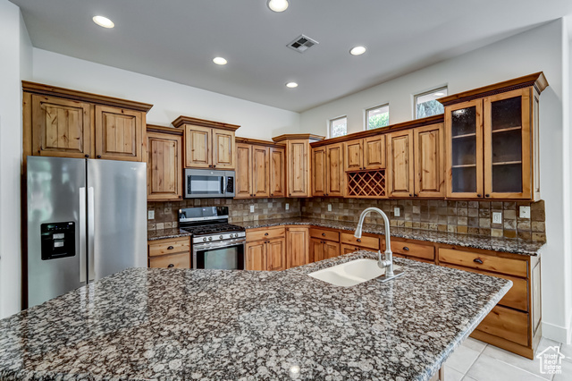 Photo 25 for MLS #2113608 at 761 W North Links Dr