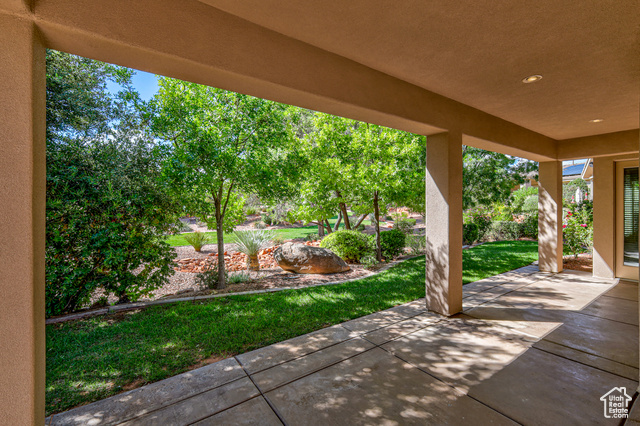 Photo 31 for MLS #2113608 at 761 W North Links Dr