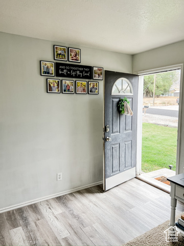 Photo 16 for MLS #2113610 at 407 E 520 South