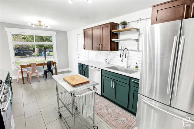 Photo 10 for MLS #2113625 at 4226 Gramercy Ave