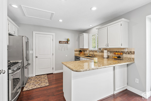 Photo 8 - 11077 S Hawkwood Dr, Sandy UT 84094