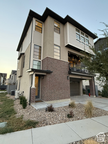 Photo 2 - 2727 N Turpin Ln, Lehi UT 84048