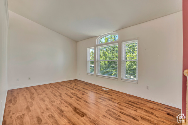 Photo 4 for MLS #2113656 at 1644 N 160 West