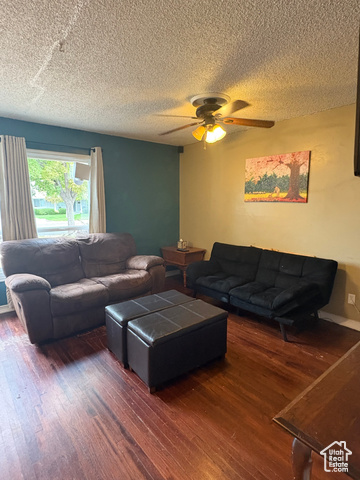 Photo 4 for MLS #2113657 at 1315 W Gillespie Ave