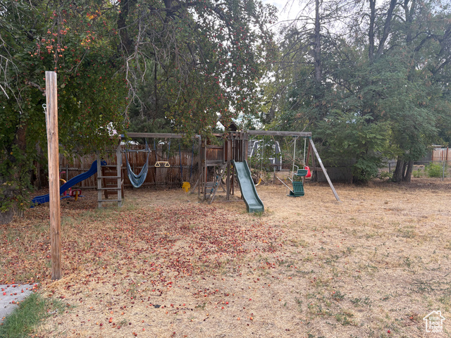 Photo 19 for MLS #2113657 at 1315 W Gillespie Ave