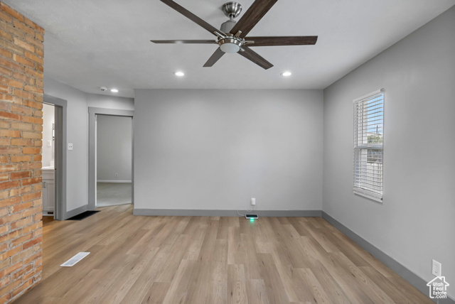 Photo 9 for MLS #2113661 at 746 E Zenith Ave