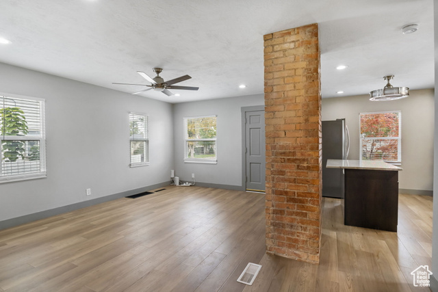 Photo 11 for MLS #2113661 at 746 E Zenith Ave