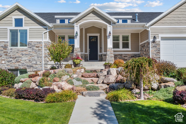 Photo 2 for MLS #2113663 at 6644 W Sky Bird Cir