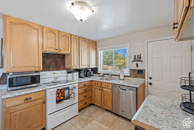 Photo 17 for MLS #2113671 at 241 S Quirk St #LOT67