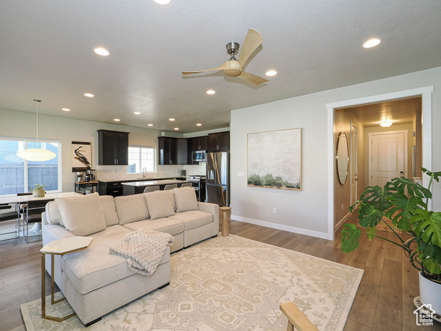 Photo 3 for MLS #2113679 at 11882 S Harvest Gold Way