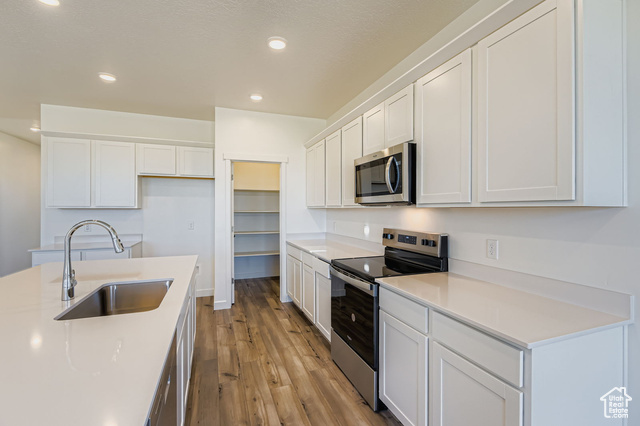 Photo 7 for MLS #2113703 at 182 E Clear Granite Way