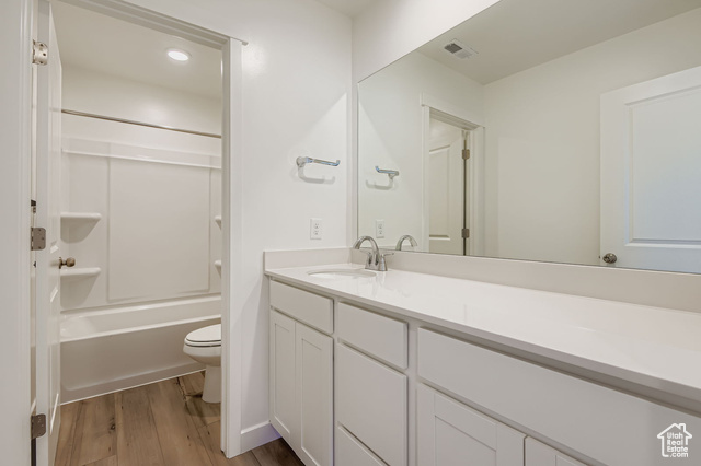 Photo 12 for MLS #2113703 at 182 E Clear Granite Way