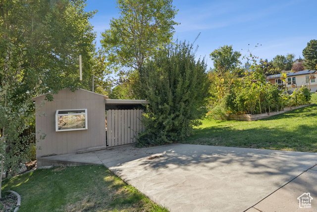 Photo 21 for MLS #2113704 at 5678 S Maplewood Dr