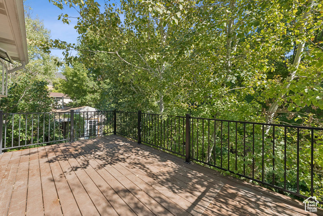 Photo 17 for MLS #2113704 at 5678 S Maplewood Dr
